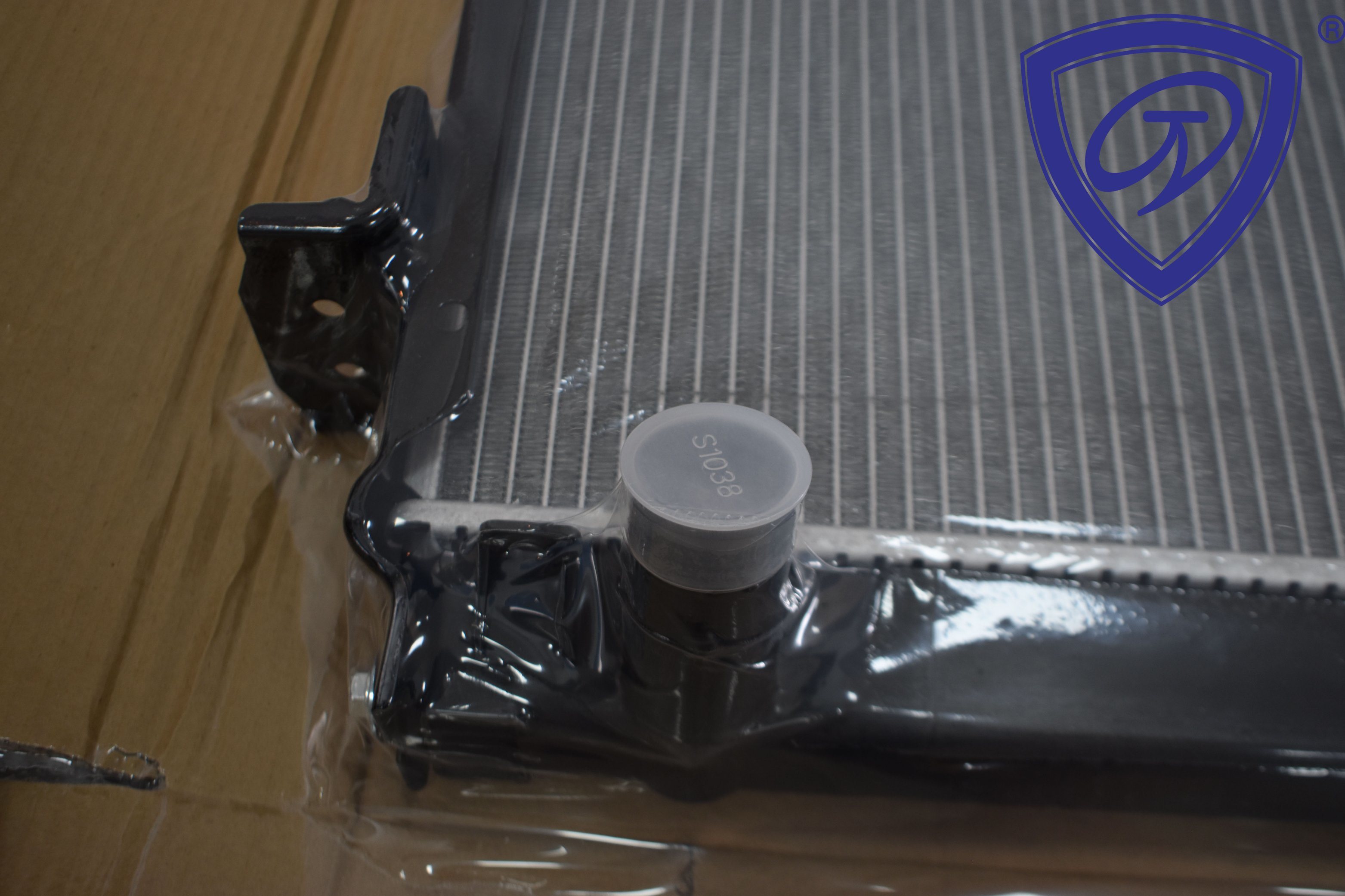 Brand New Replacement Auto Radiator for Iszu 4hf1 Mt