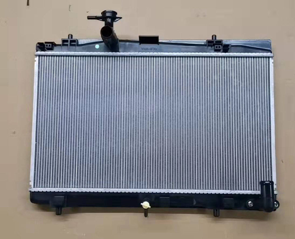 Factory Price Wholesale Auto Parts Water Tank Aluminum Radiator for Vios 1.3 14 Mt