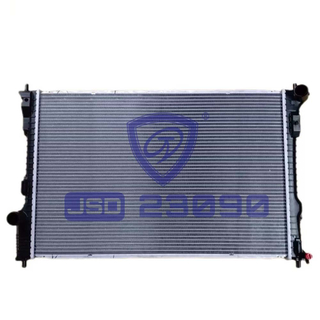 Auto Parts Cooling System Aluminum Radiator OEM Eb53-8005-Ja for Explorer 2014-2015 Base/Limited/Xlt3.5