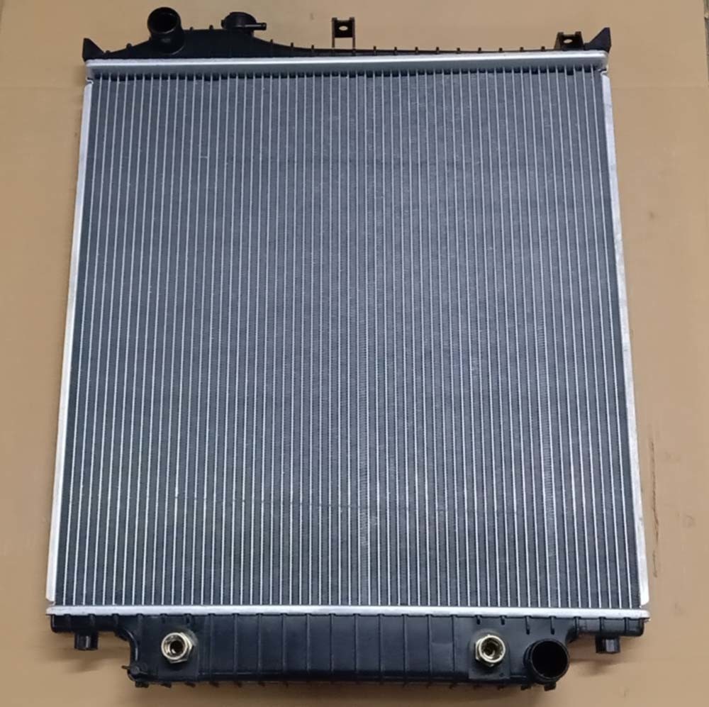 Auto Cooling System Aluminum Parts Water Tank Radiator Wholesale OEM 8L2z8005A for Explorer Limited 4.0 V6/4.6L V8 07-10 at