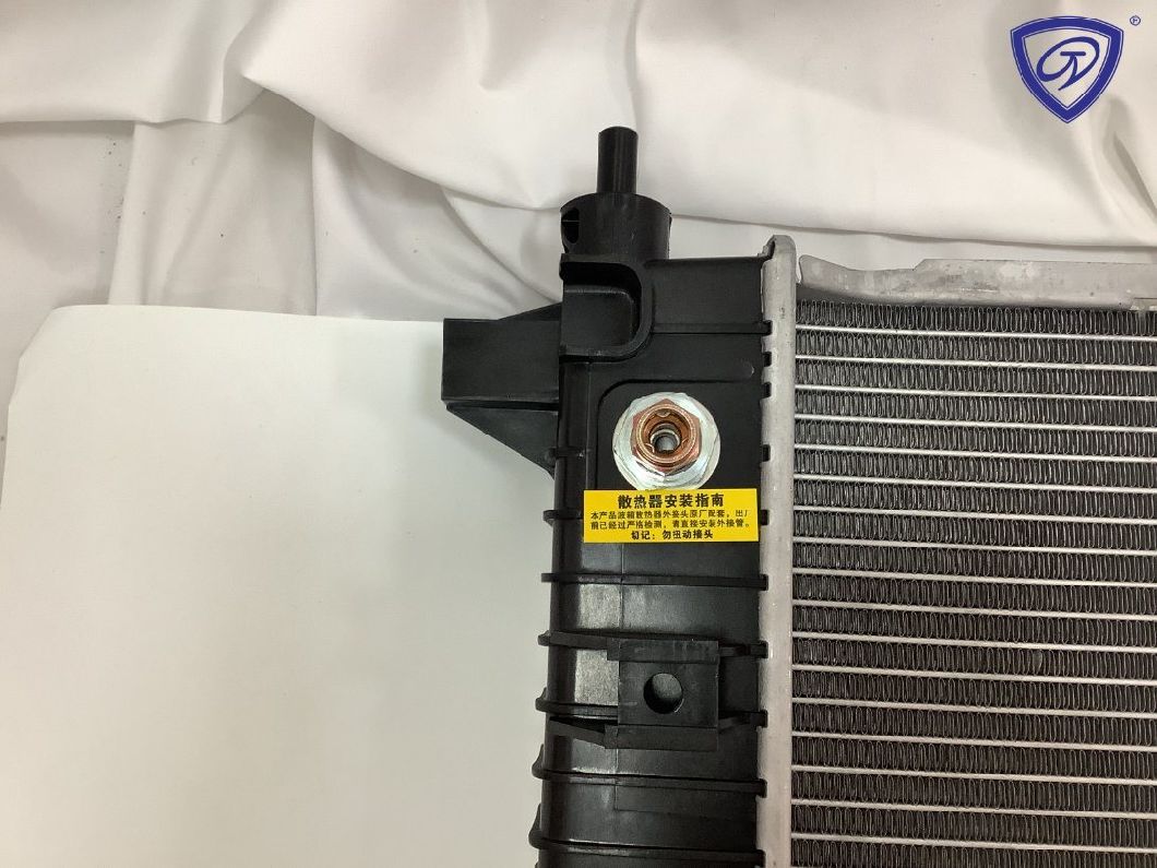 Wholesale Price Aluminium Car Radiator for Cadillac Srx at