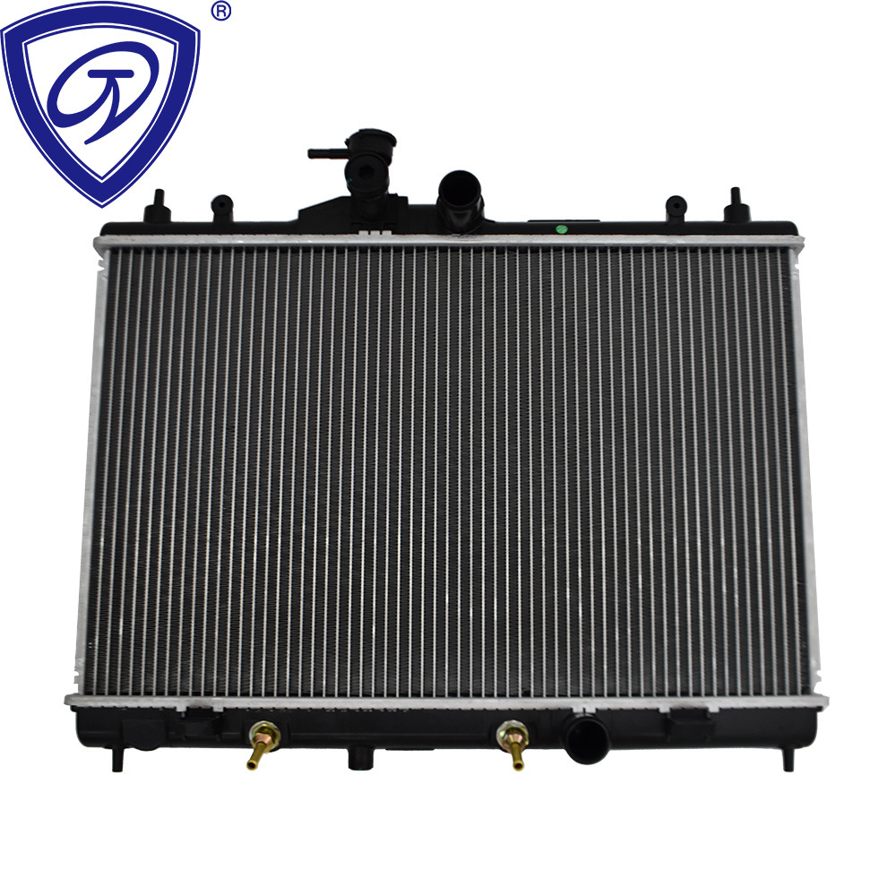 Aluminum Auto Parts for Nissan Car Tiida′ 04′ at Cooling System Radiator OEM 21460-ED500
