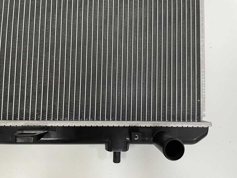 High-Quality Aluminum Auto Engine Cooling System Parts Baojun Radiator Wholesale