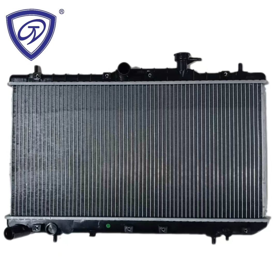 China Manufacturer Hot Selling Aluminum Auto Parts Radiator for Hyundai Accent′99- Mt