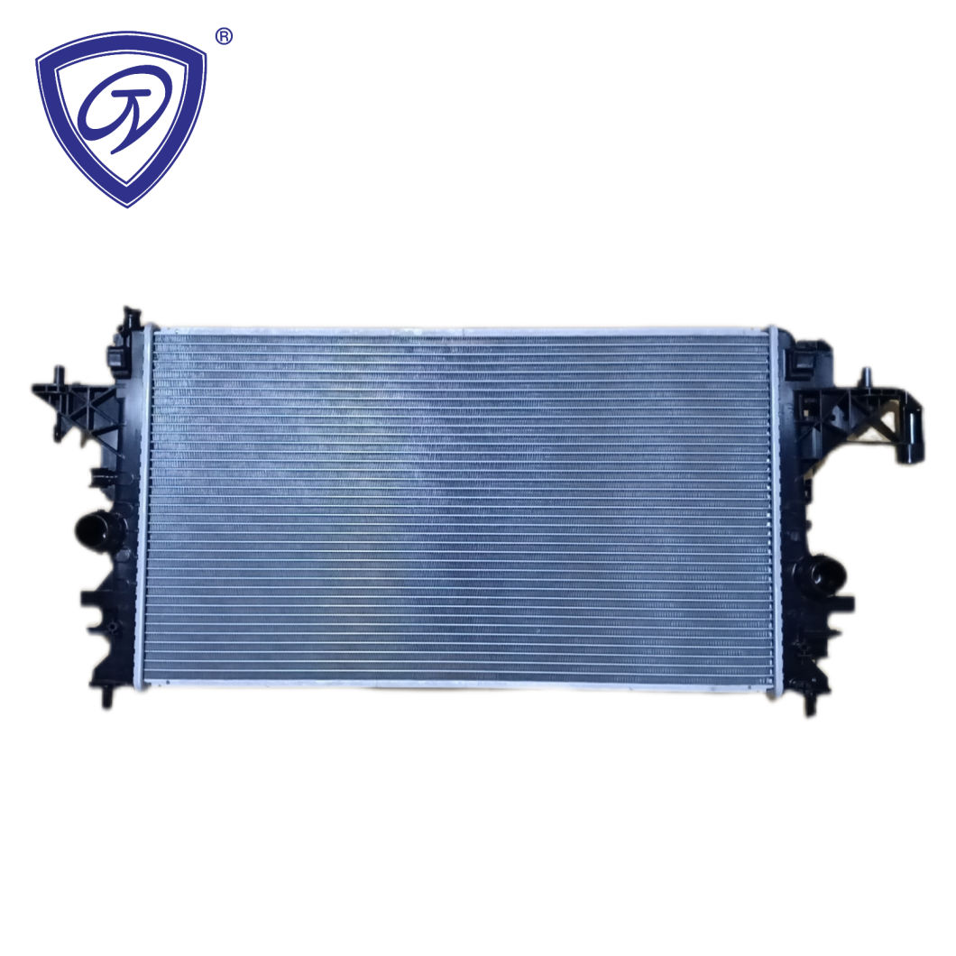 China Manufacturer Hot Selling Aluminum Auto Parts Radiator for Curze 1.5l′15-/Verano15s′ Amt