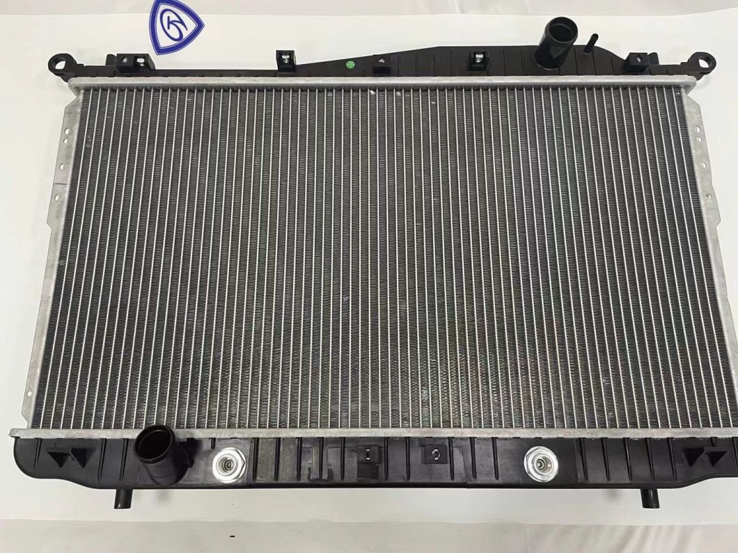 Good Quality Aluminium Car Radiator for Chevrelot Epica 06-08′ at