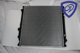 Auto Parts Car Radiator for Camry′ 03-06 Mcv30 at OEM 16400-20260; 20270; 20320; 0A240