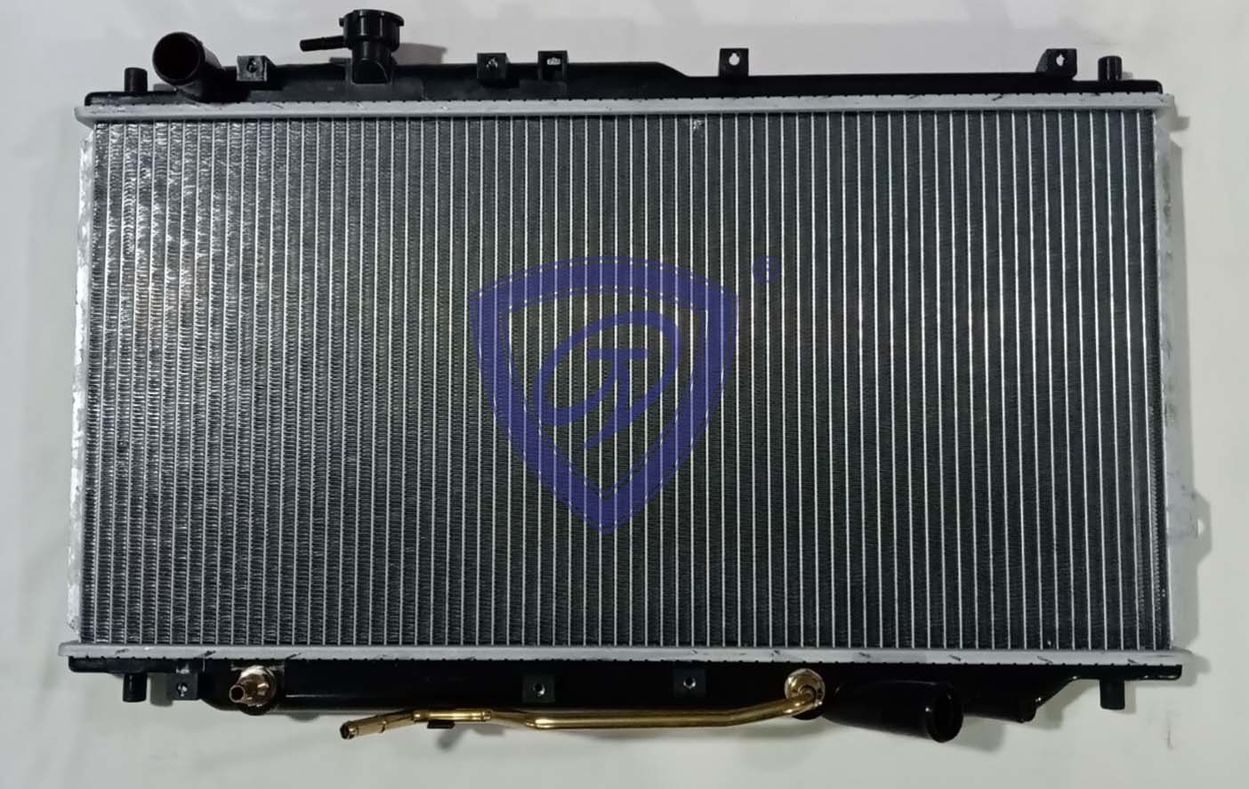 Automotive Cooling System Aluminum Radiator for KIA Sephia′ 96/Carens′ 02 at 0K2a2-15-200b