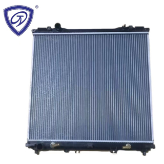 Auto Cooling System Aluminum Parts Radiator for Hyundai Sorent0 3.5L V6′03-06 at OEM