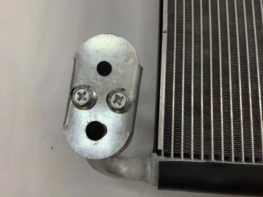 Pickup D-Max Ordinary Nozzle Auto Aluminum Air Conditioning Parts Evaporator