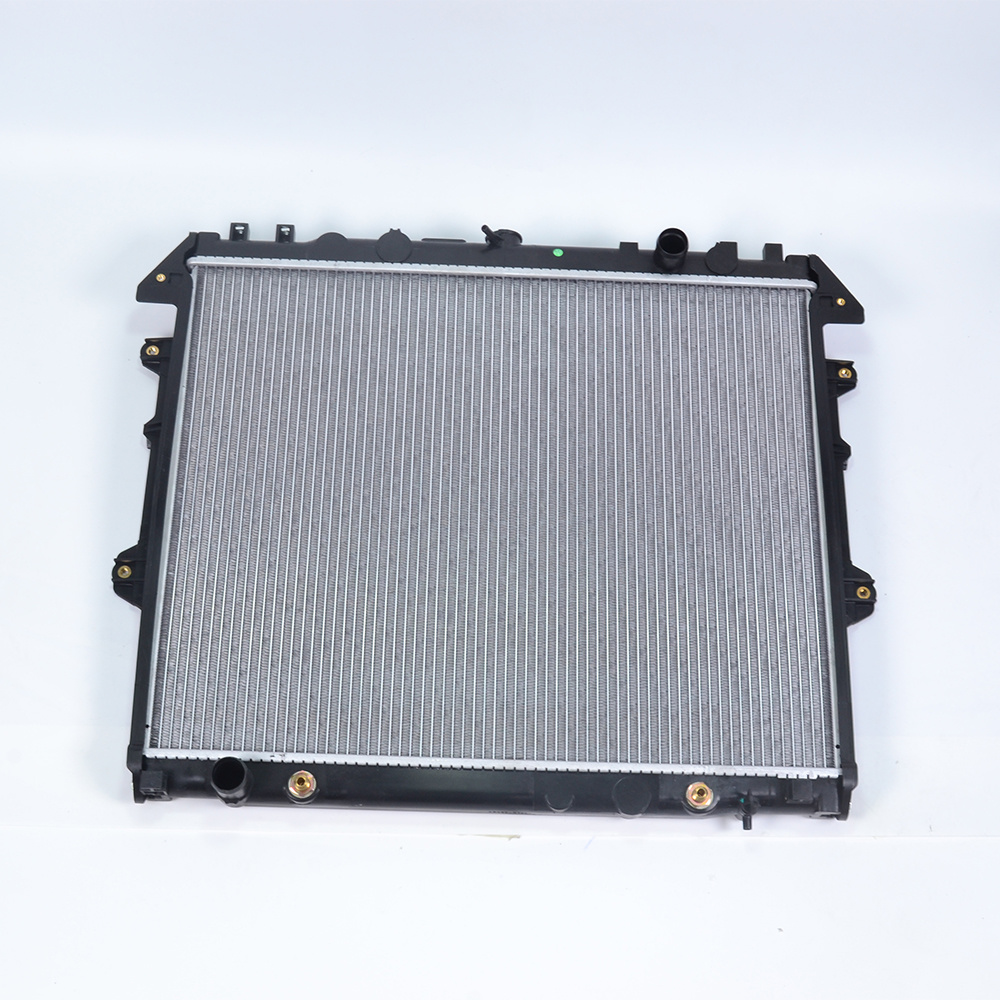 Hot Selling Toyota Hilux Aluminum Auto Parts Cooling System Radiator