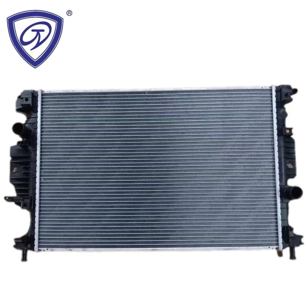 High Quality Cooling System Auto Radiator for Ford Mondeo 13 (Hybrid) -ATM OEM Dg938005cc
