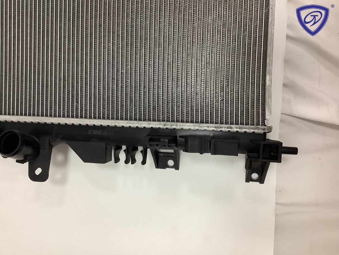 Factory Sell Aluminium Auto Cooling System Car Radiator for Infiniti Qx50 (J55Z)