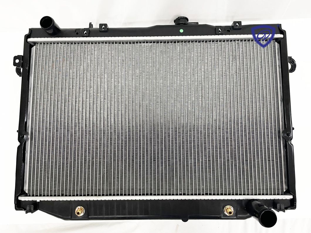 Auto Cooling System Transmission Oil Cooler Water Radiator for Landcruiser′ 01 at