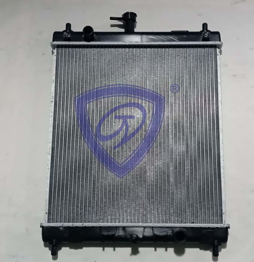 Automotive Aluminum Durable Parts Cooling System Suzuki Carry′06 Mt Radiator Wholesale 17700-61j00