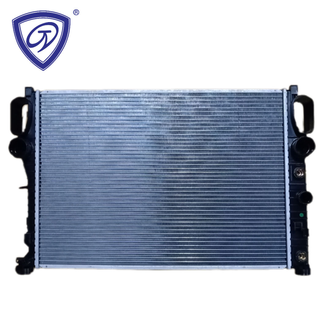 China Manufacturer Hot Selling Aluminum Auto Parts Radiator for Benz W211/E200/E240 E320/E350/E500′02 at