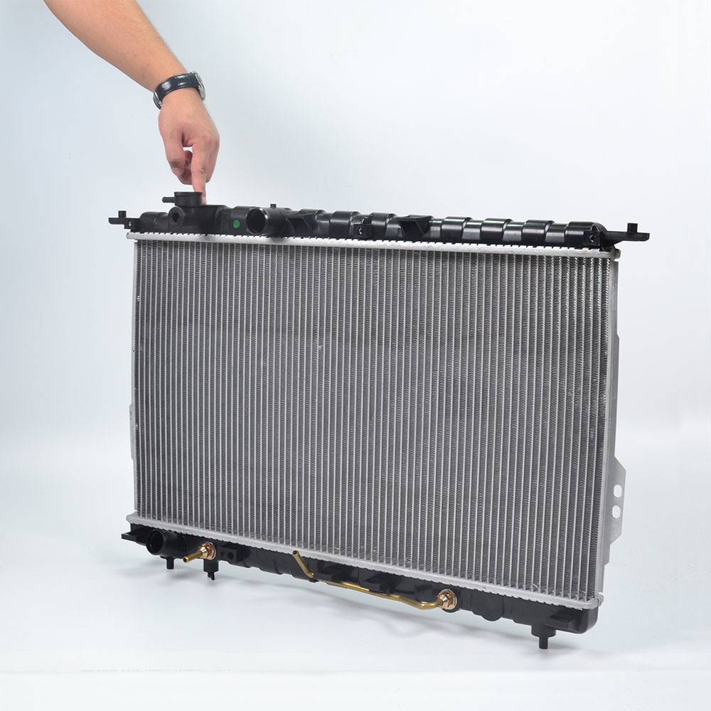 New Cooling System Automotive Aluminium Radiator Wholesale for Hyundai Sonata