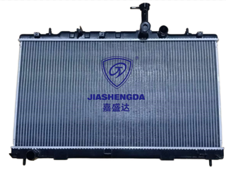 Auto Spare Parts Wholesaler Luxgen U6 1.8t/2.0t Mt Car Cooling System Radiator